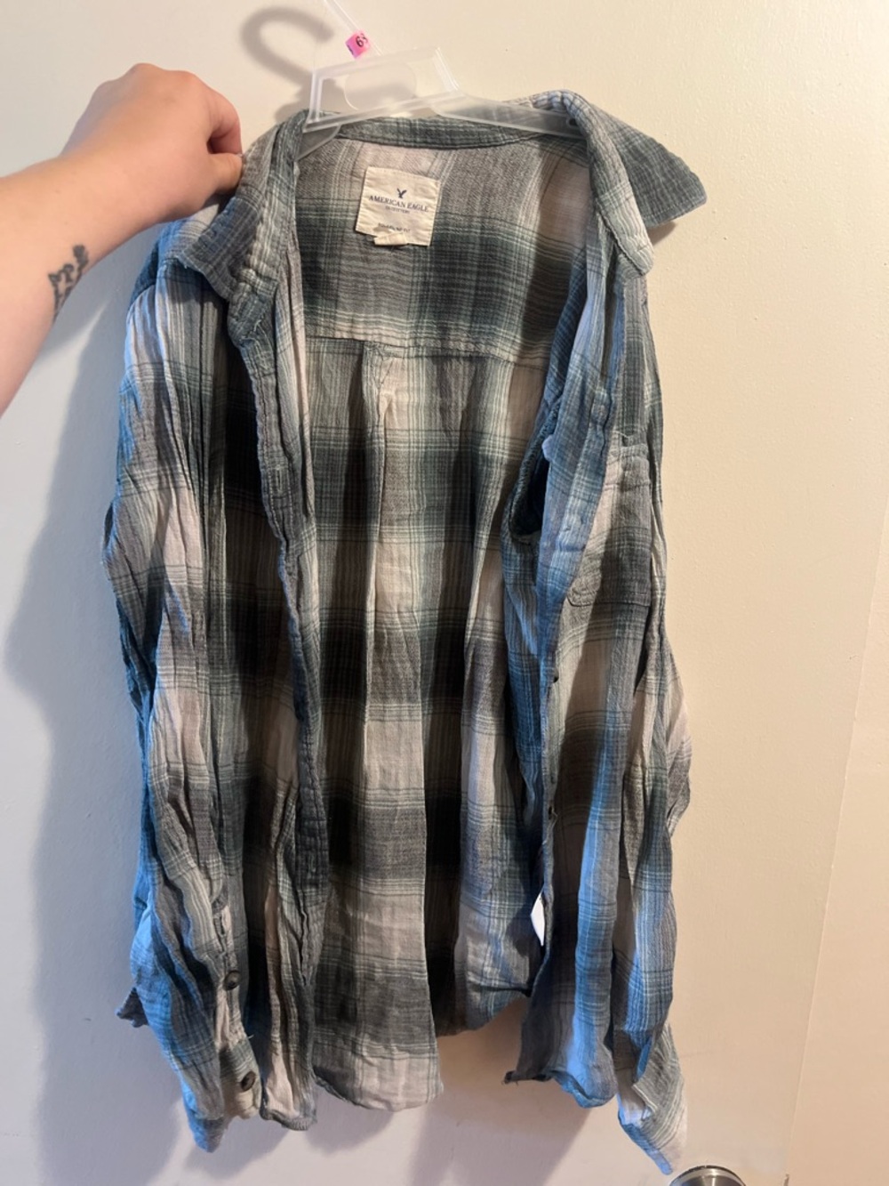 ☀️$5 flash sale ⭐️ American Eagle Outfitters 
 Plaid Boyfriend Shirt